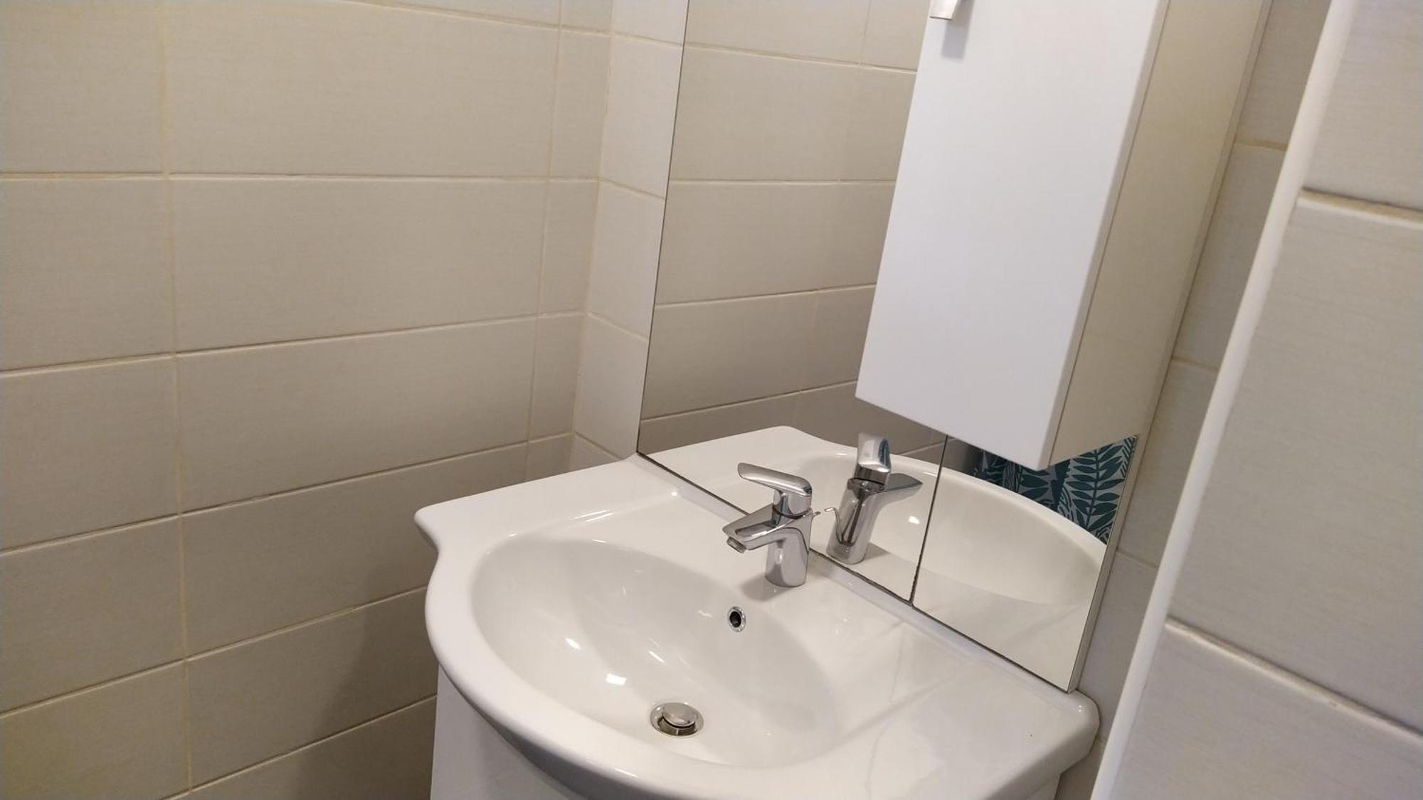 VilLa AdeLe Siófok Rom bilde